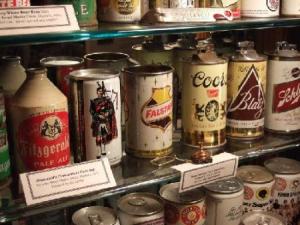 museo-de-latas-de-cervezas-antiguas